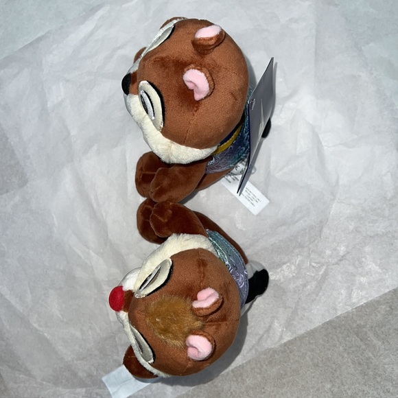 WALT DISNEY WORLD 50TH ANNIVERSARY CHIP AND DALE PLUSH - Picture 10 of 12